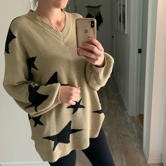 oversized star sweater